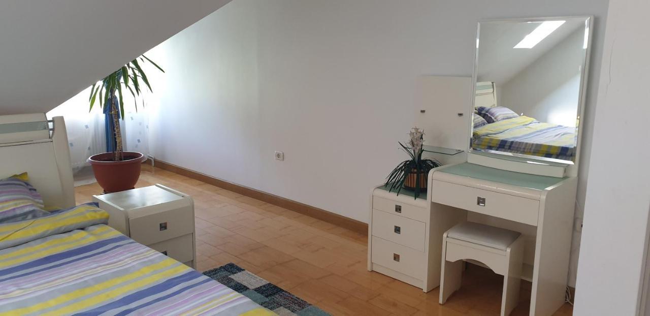 Vila Roxy פויאנה ברשוב מראה חיצוני תמונה