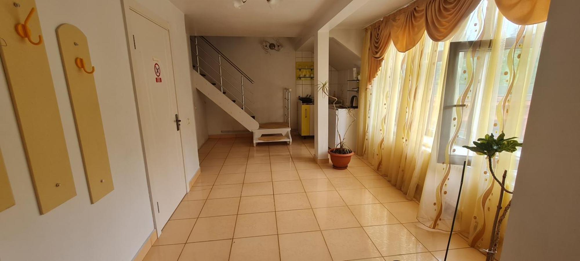 Vila Roxy פויאנה ברשוב מראה חיצוני תמונה